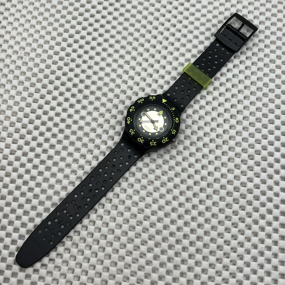 Swatch Watch - SDB102 - SHAMU / BLACK WAVE